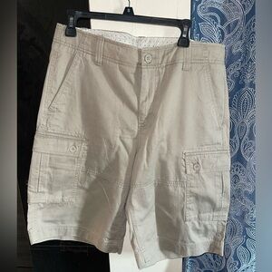 THE NORTH FACE Mens 34" beige cargo shorts